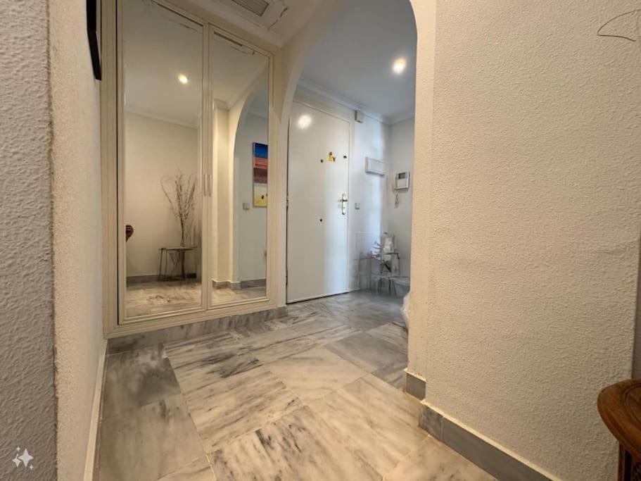 Dama De Noche Apartamento Marbella